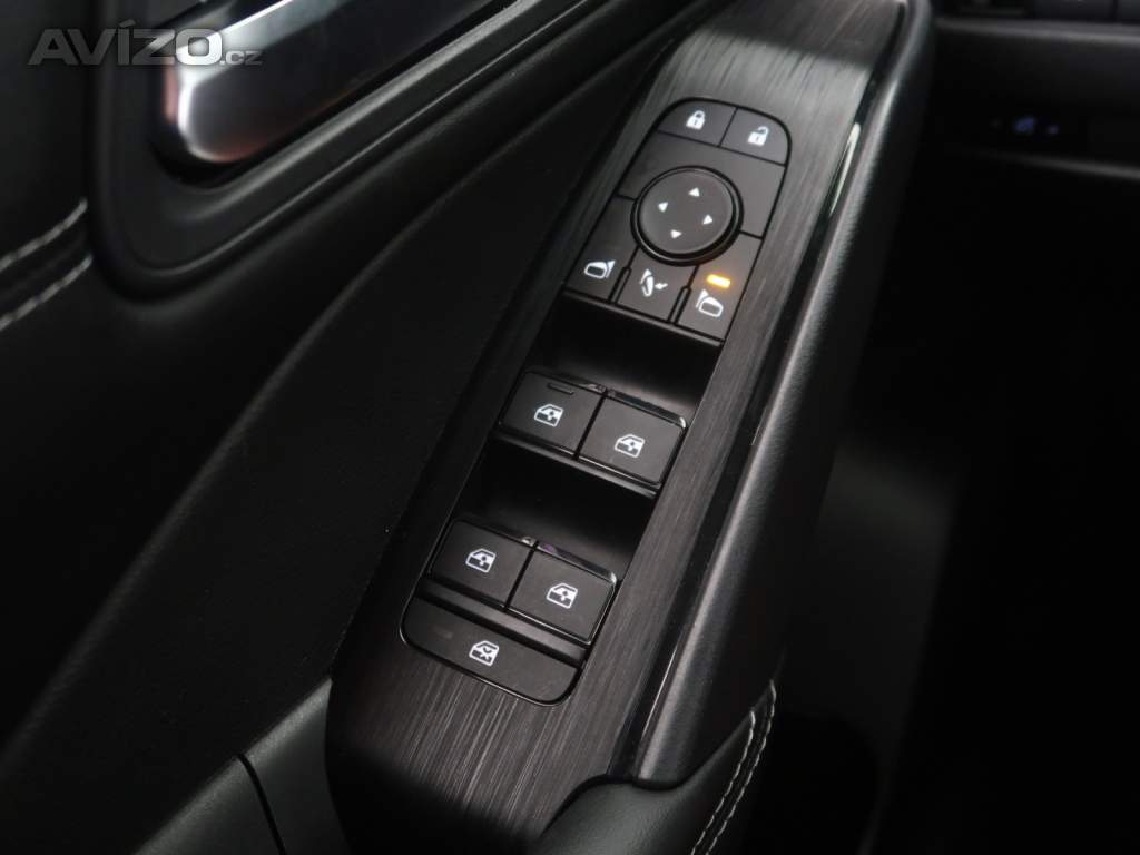 Foto inzerátu Nissan Qashqai 1.3 DIG-T MHEV