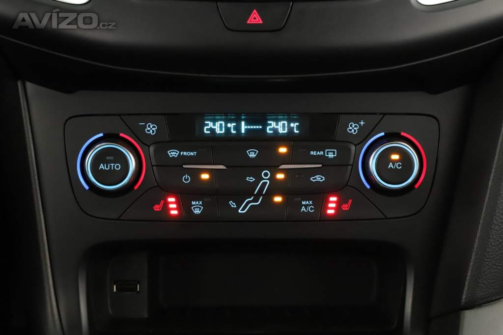 Foto inzerátu Ford Focus 1.5 TDCi