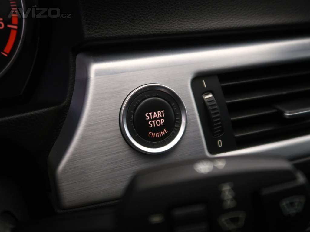 Foto inzerátu BMW Řada 3 320 d xDrive