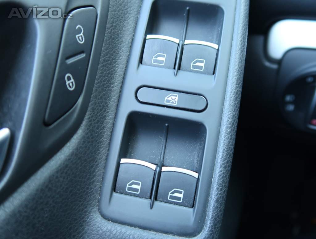 Foto inzerátu Volkswagen Golf 1.4 TSI