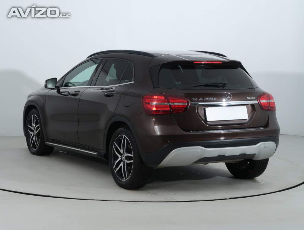 Foto inzerátu Mercedes-Benz GLA GLA 200 d 4MATIC