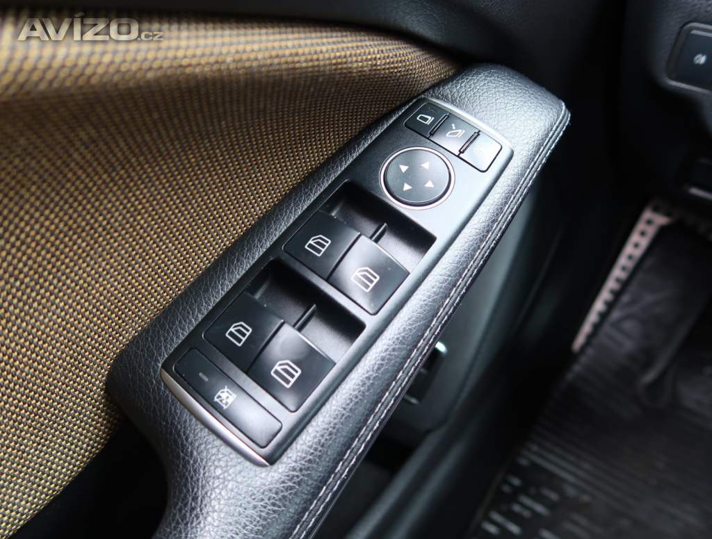 Foto inzerátu Mercedes-Benz GLA GLA 200 d 4MATIC