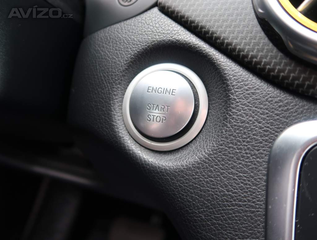 Foto inzerátu Mercedes-Benz GLA GLA 200 d 4MATIC