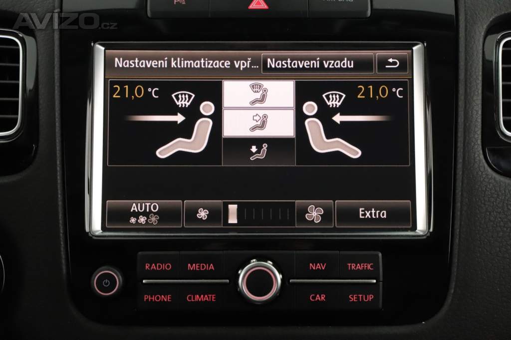 Foto inzerátu Volkswagen Touareg 3.0 TDI