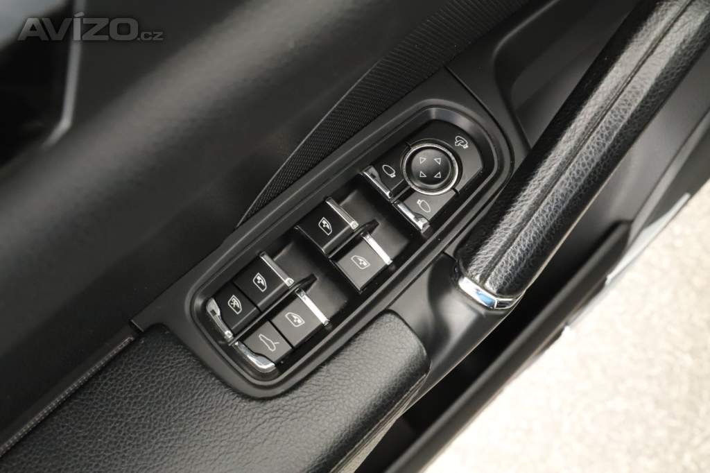 Foto inzerátu Porsche Cayenne Diesel