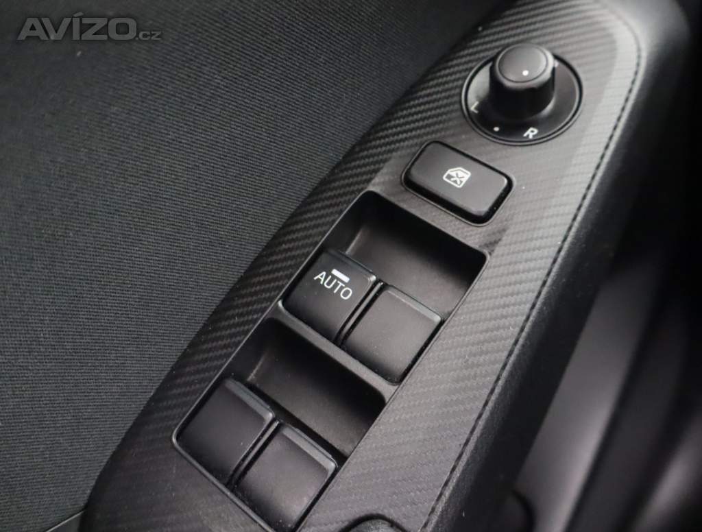 Foto inzerátu Mazda 3 2.0 Skyactiv-G