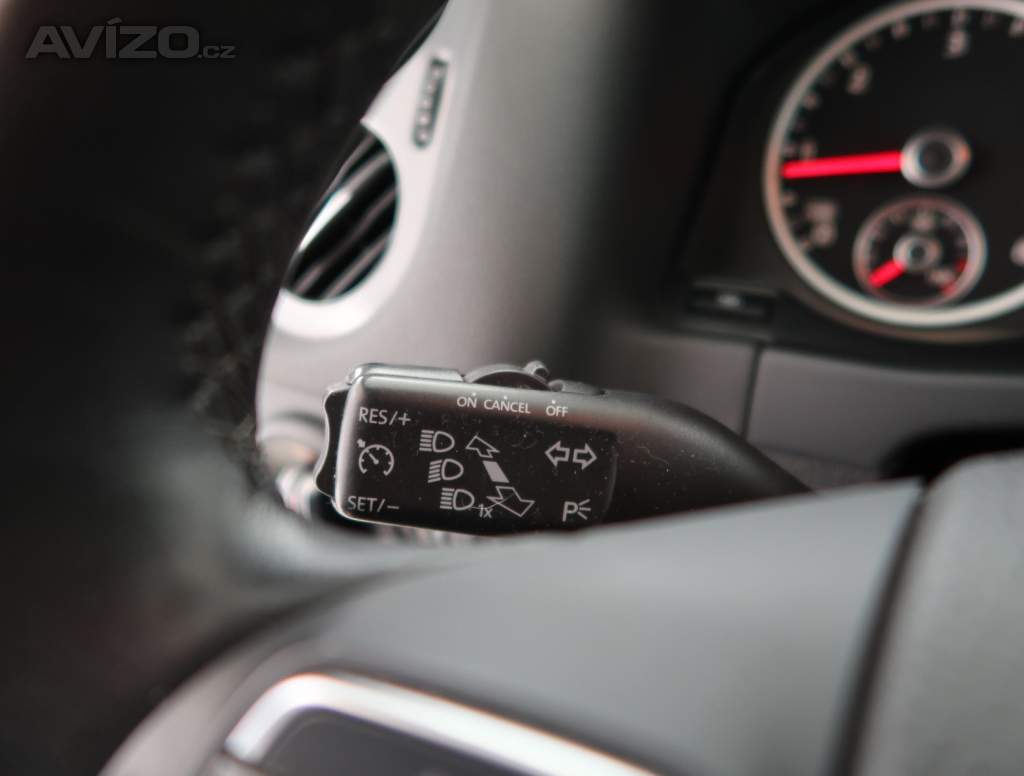 Foto inzerátu Volkswagen Tiguan 2.0 TDI