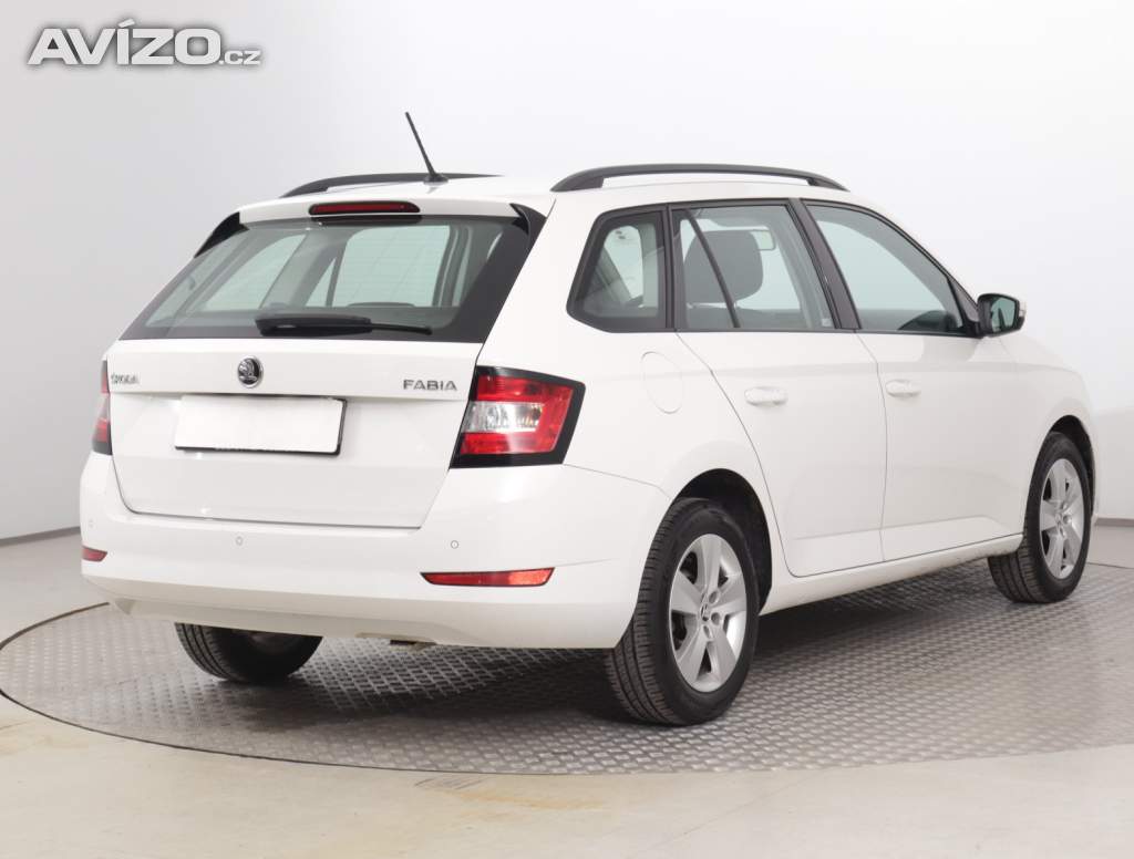 Foto inzerátu Škoda Fabia 1.0 TSI