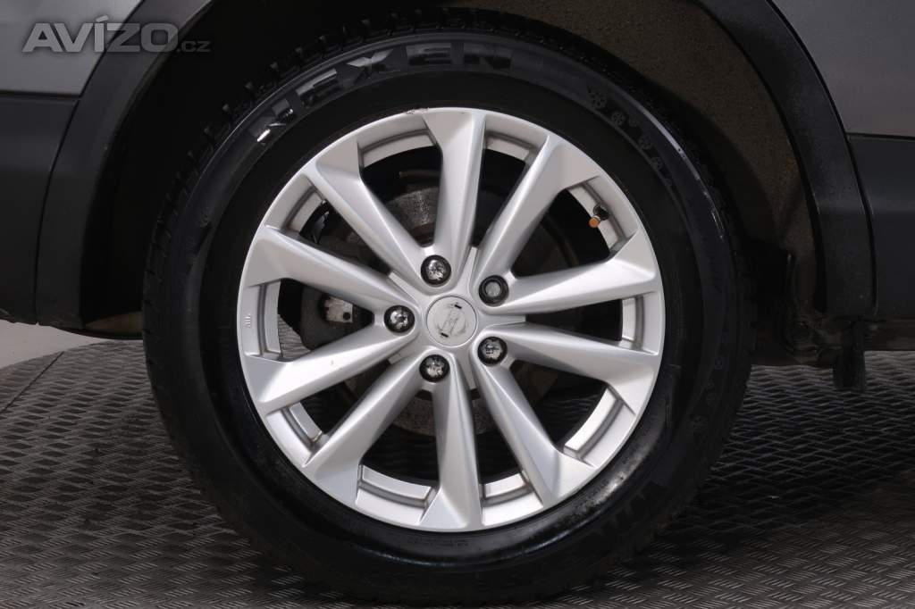 Foto inzerátu Nissan Qashqai 1.2 DIG-T