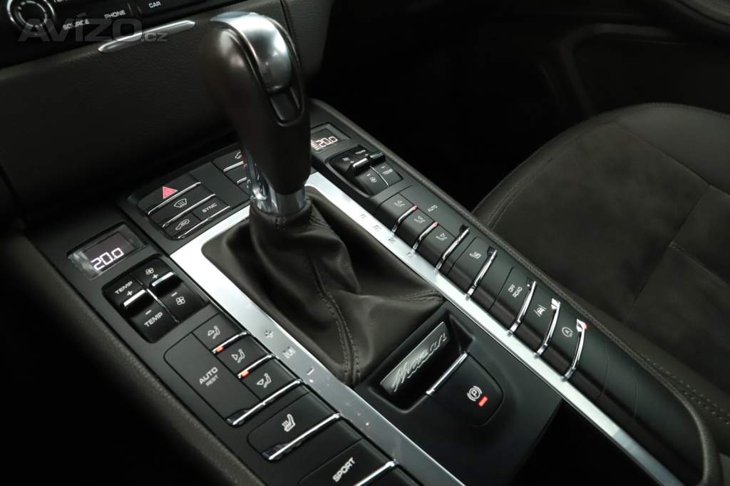 Foto inzerátu Porsche Macan S