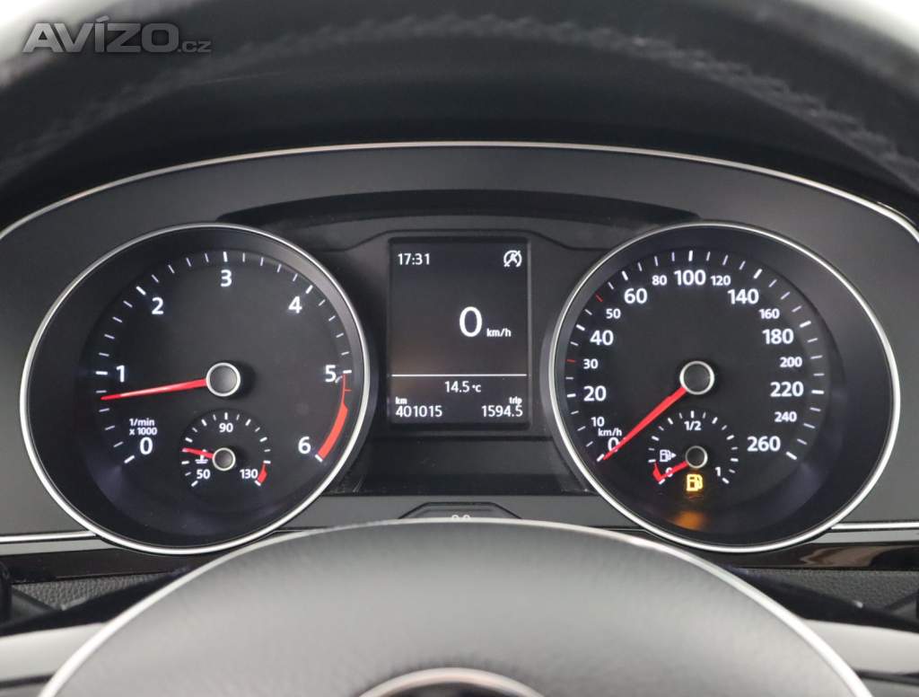 Foto inzerátu Volkswagen Passat 2.0 TDI