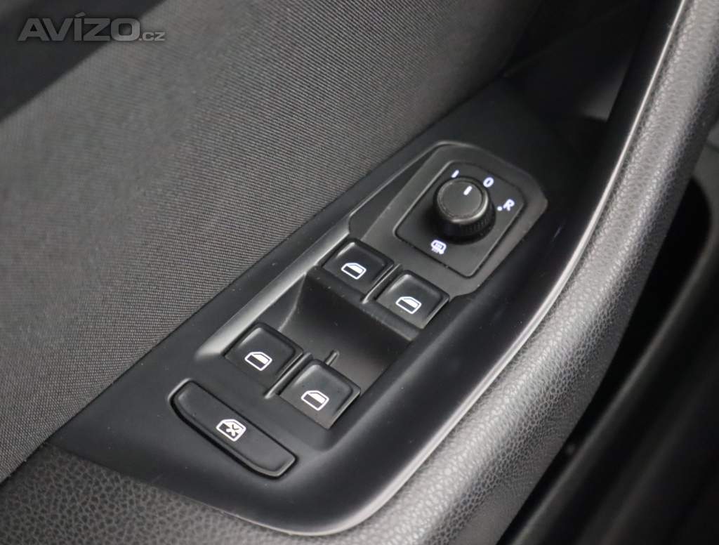 Foto inzerátu Volkswagen Passat 2.0 TDI