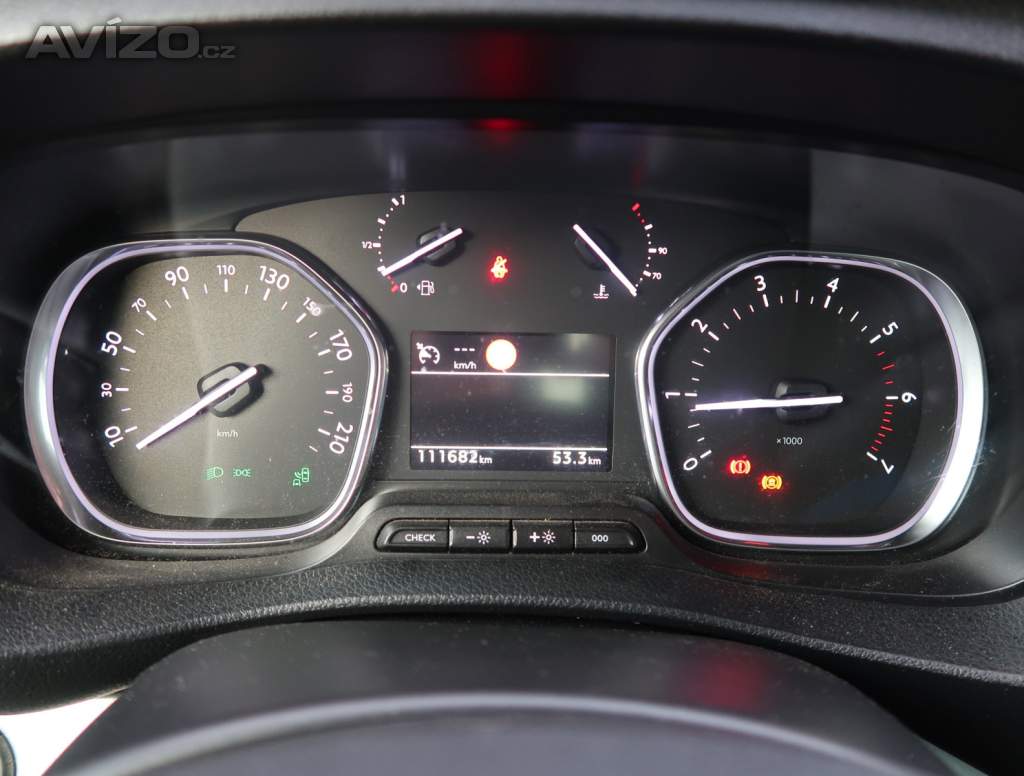 Foto inzerátu Peugeot Traveller 2.0 BlueHDi