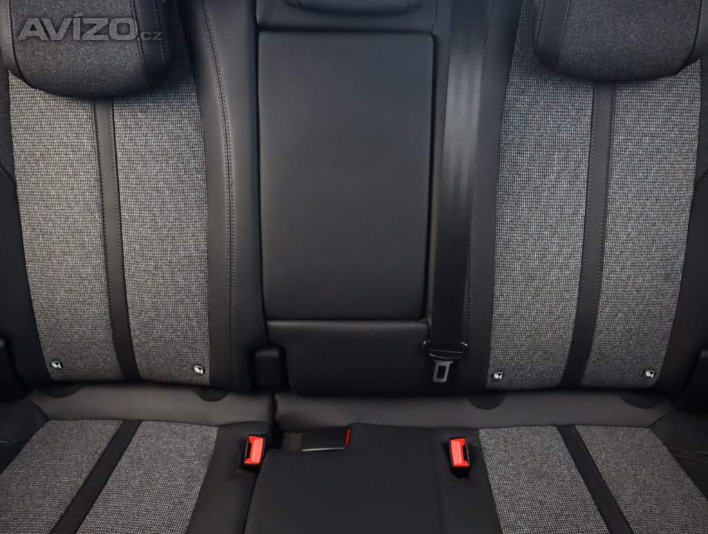 Foto inzerátu Peugeot 3008 1.2 PureTech