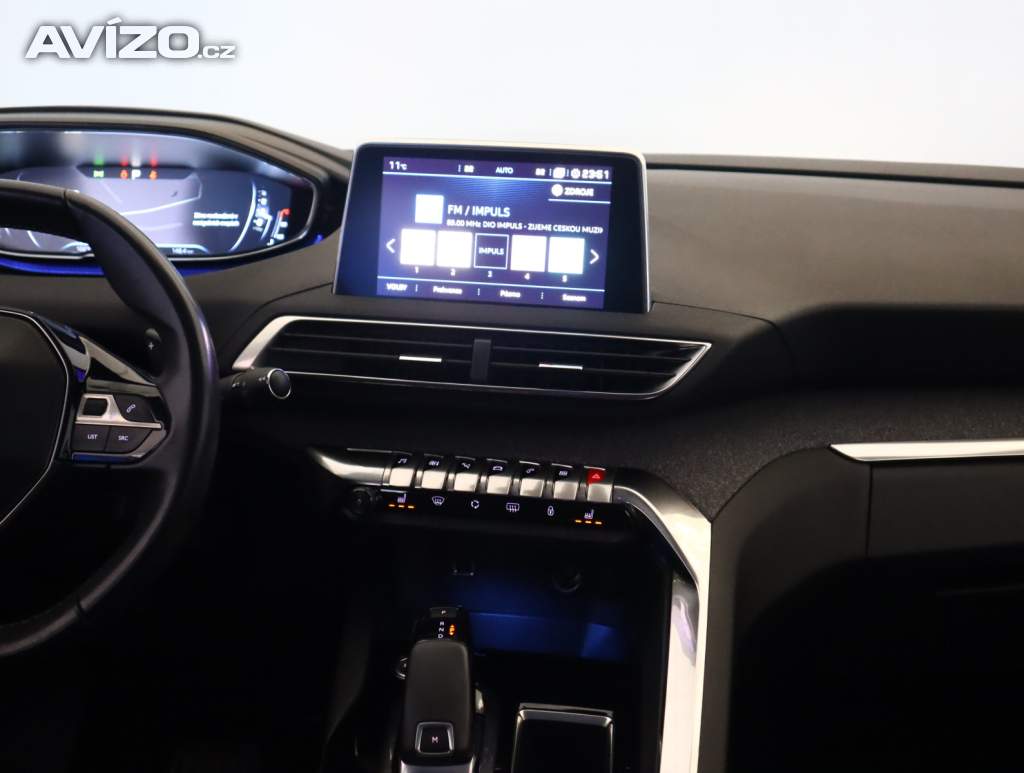 Foto inzerátu Peugeot 3008 1.2 PureTech