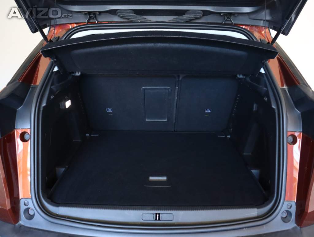 Foto inzerátu Peugeot 3008 1.2 PureTech