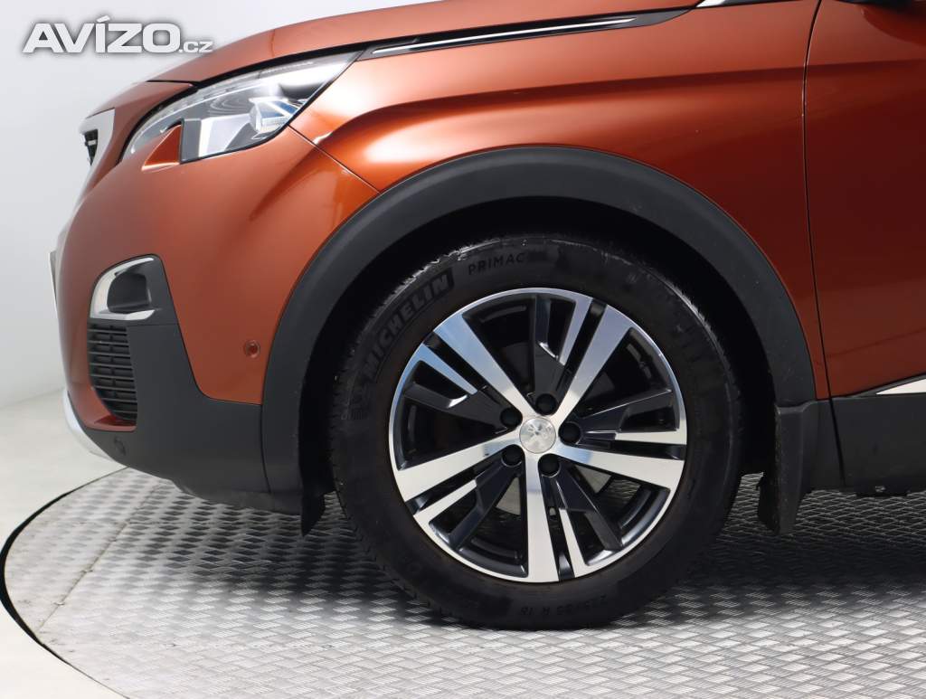 Foto inzerátu Peugeot 3008 1.2 PureTech