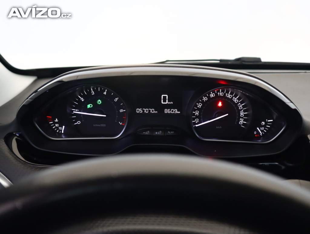 Foto inzerátu Peugeot 2008 1.2 PureTech