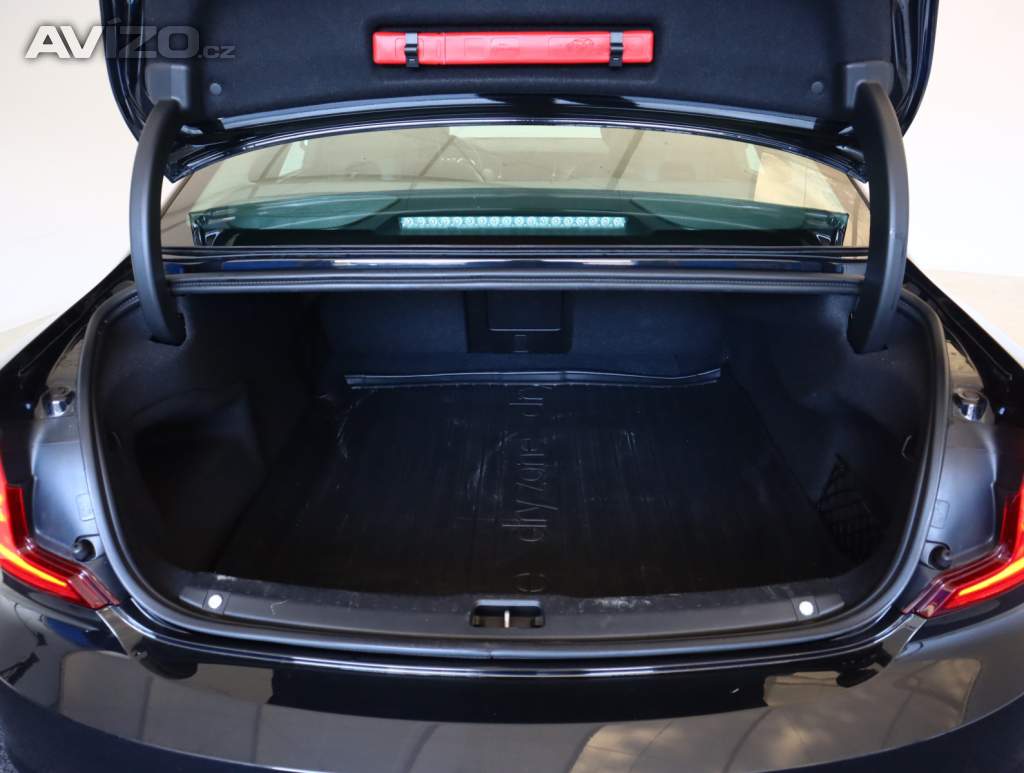 Foto inzerátu Volvo S90 D5 AWD