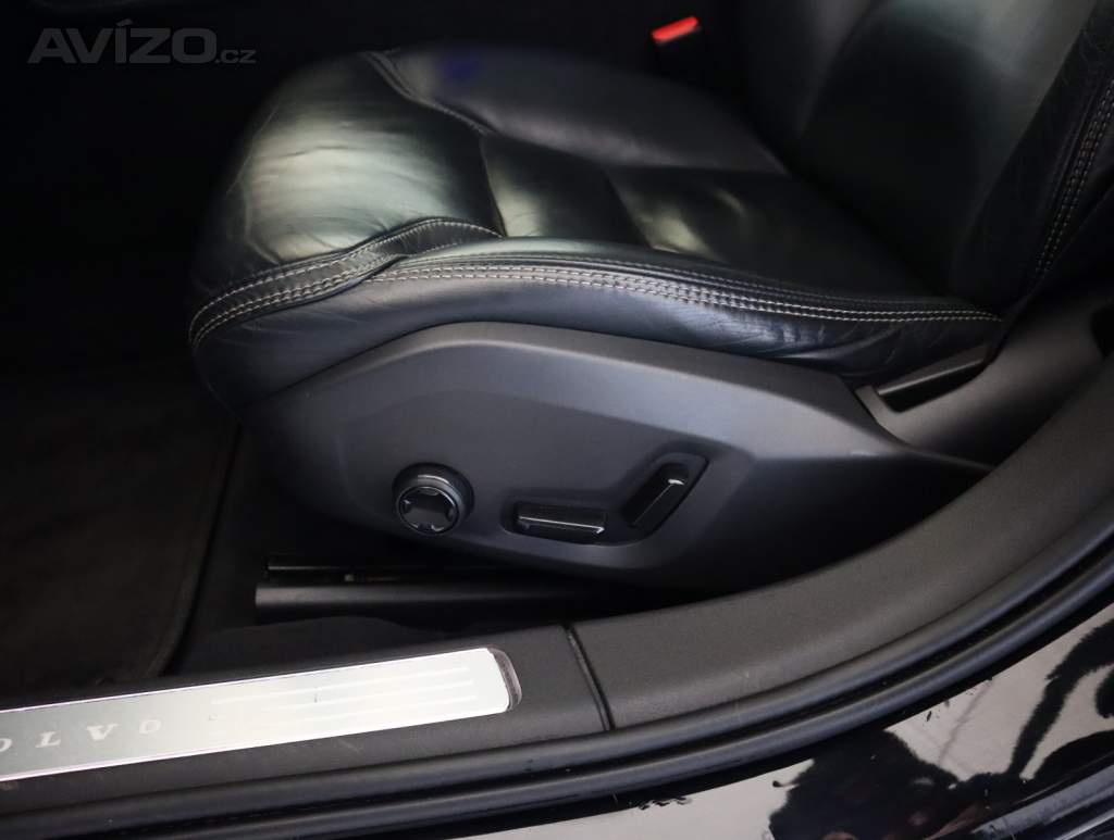 Foto inzerátu Volvo S90 D5 AWD