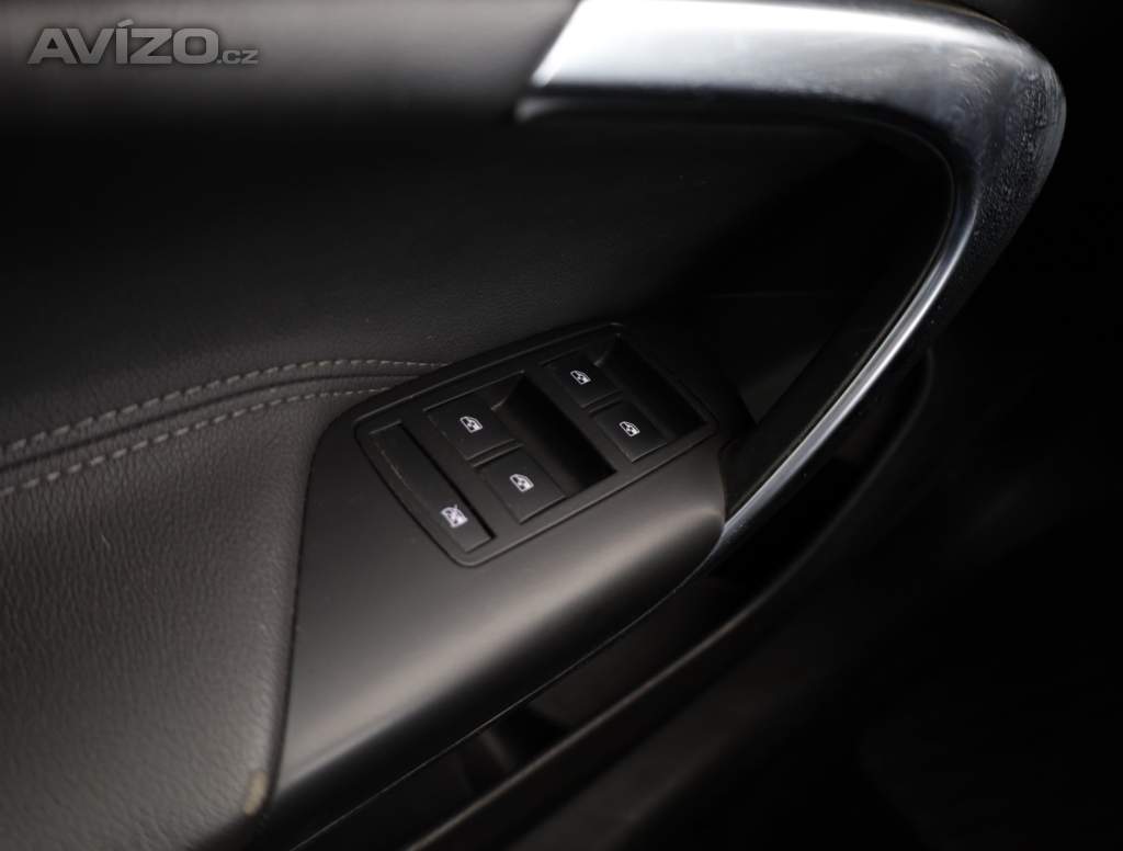 Foto inzerátu Opel Insignia 2.0 CDTI