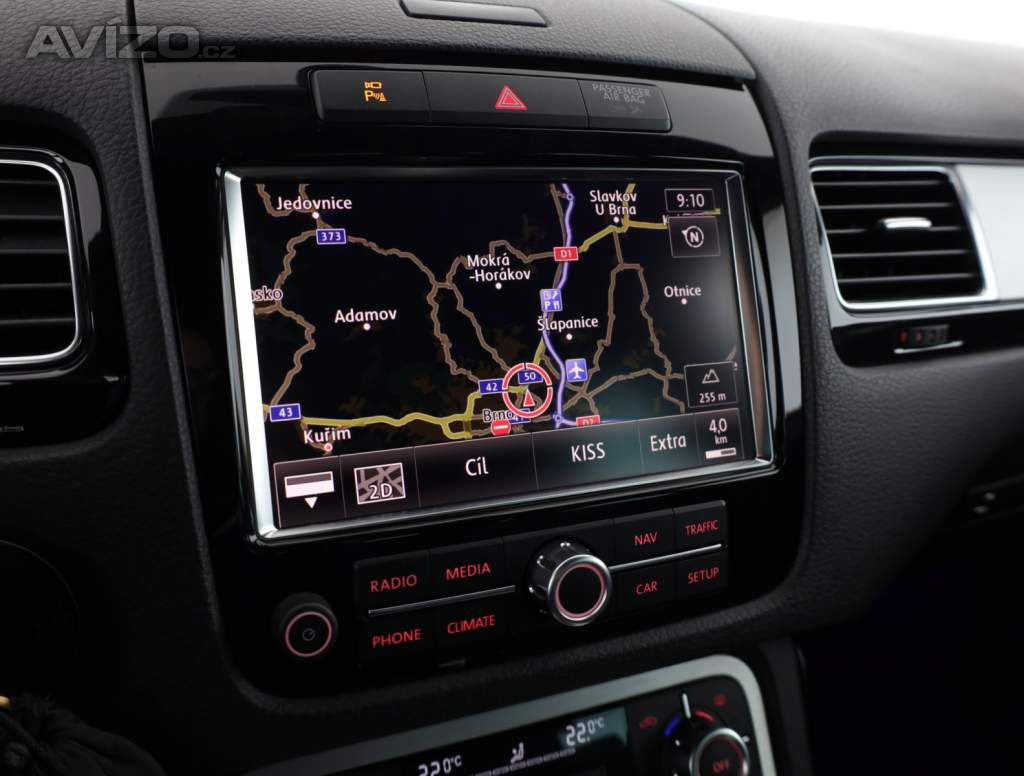 Foto inzerátu Volkswagen Touareg 3.0 TDI