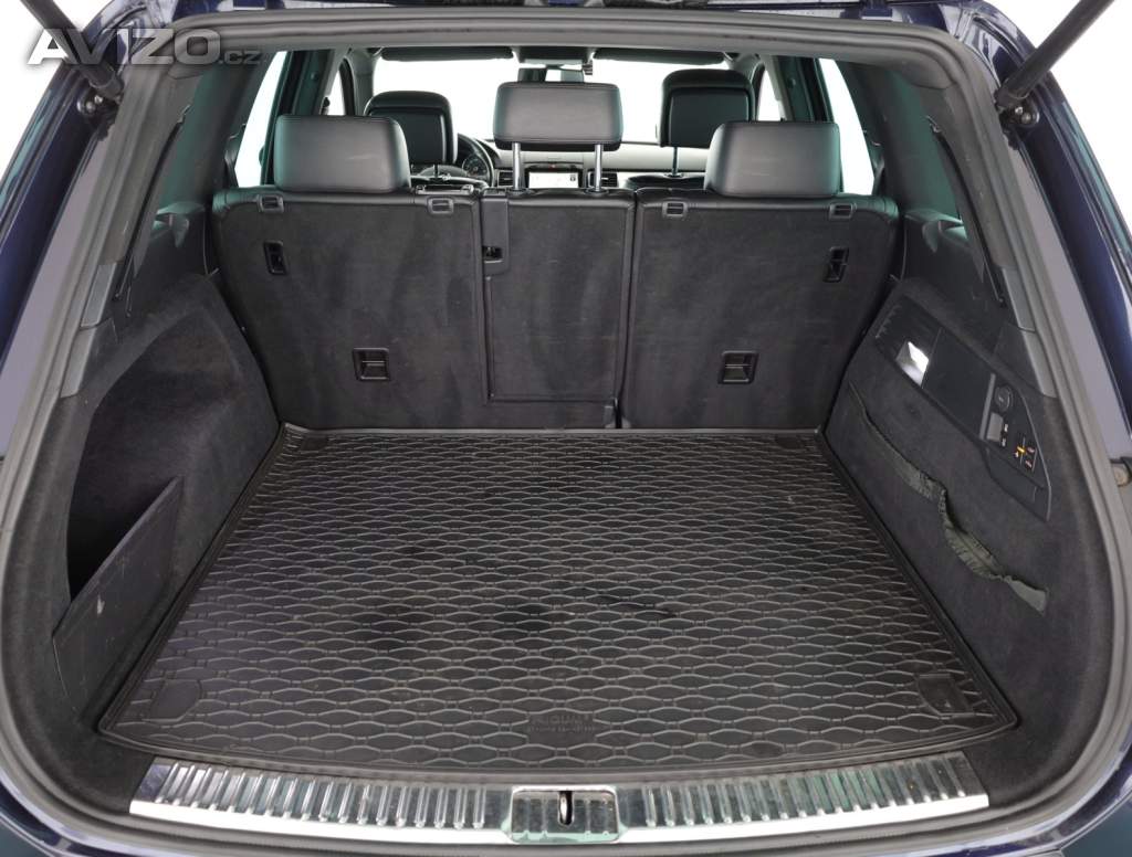 Foto inzerátu Volkswagen Touareg 3.0 TDI