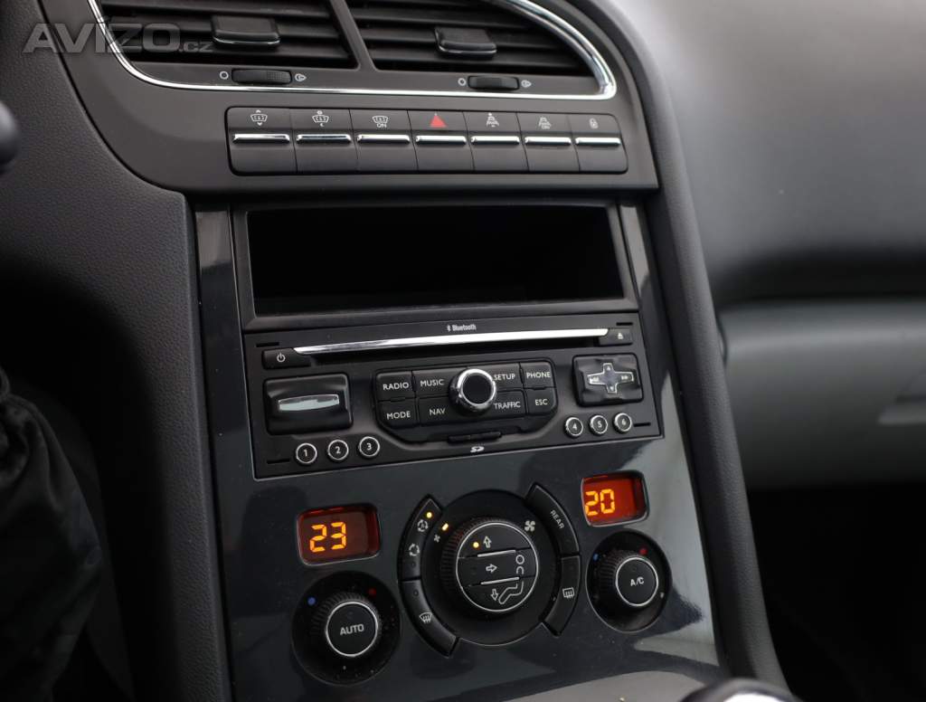 Foto inzerátu Peugeot 5008 2.0 BlueHDi