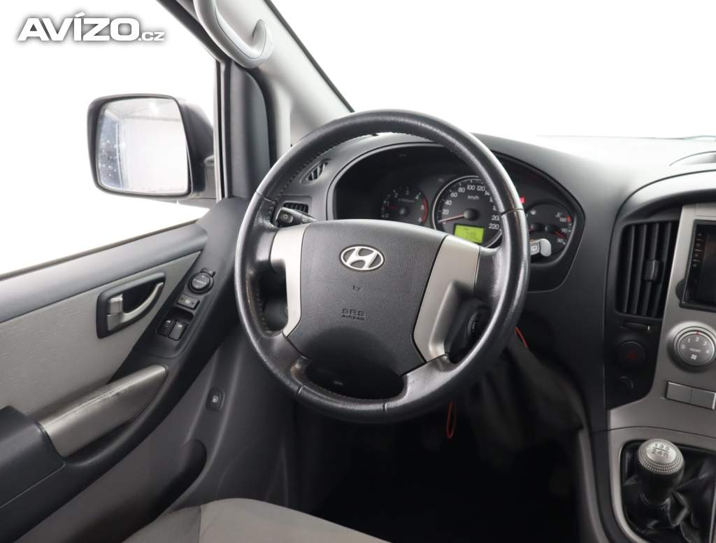 Foto inzerátu Hyundai H-1 Tour 2.5 CRDi