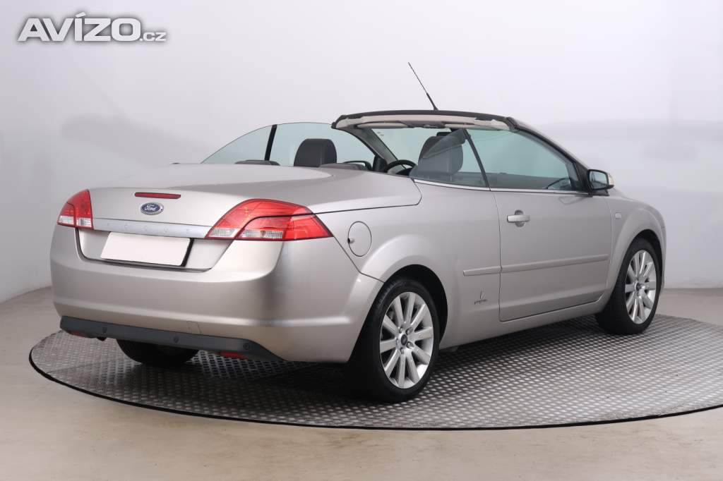 Foto inzerátu Ford Focus 2.0 16V