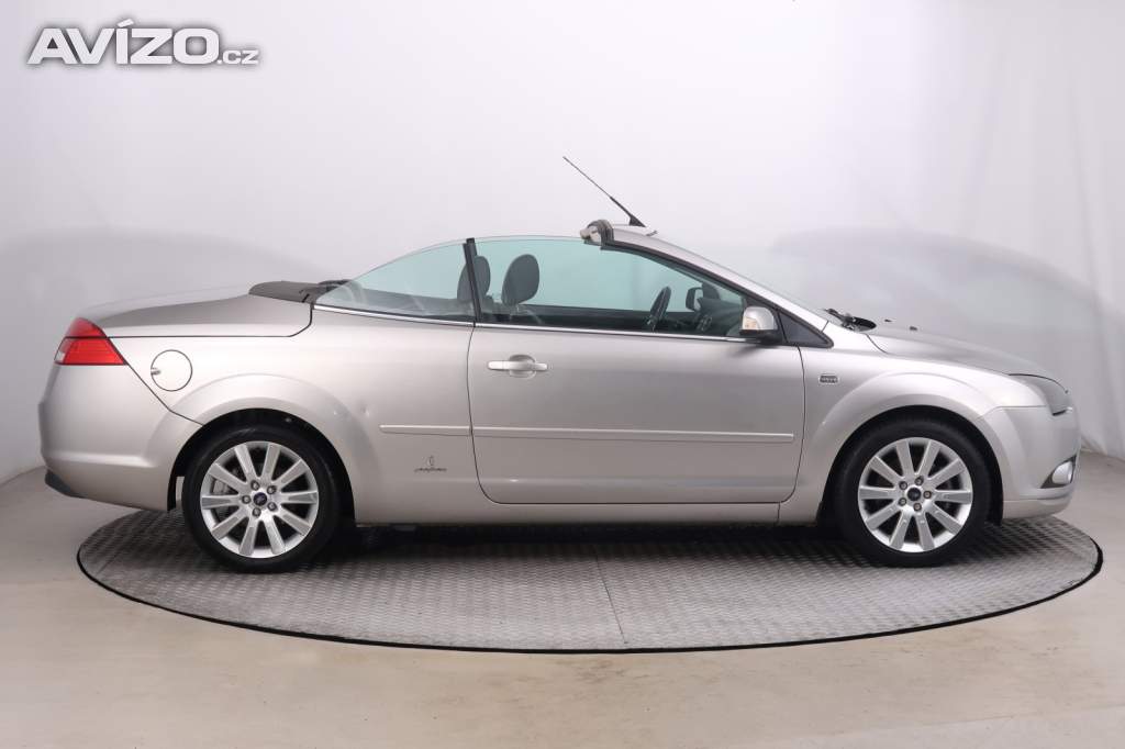 Foto inzerátu Ford Focus 2.0 16V