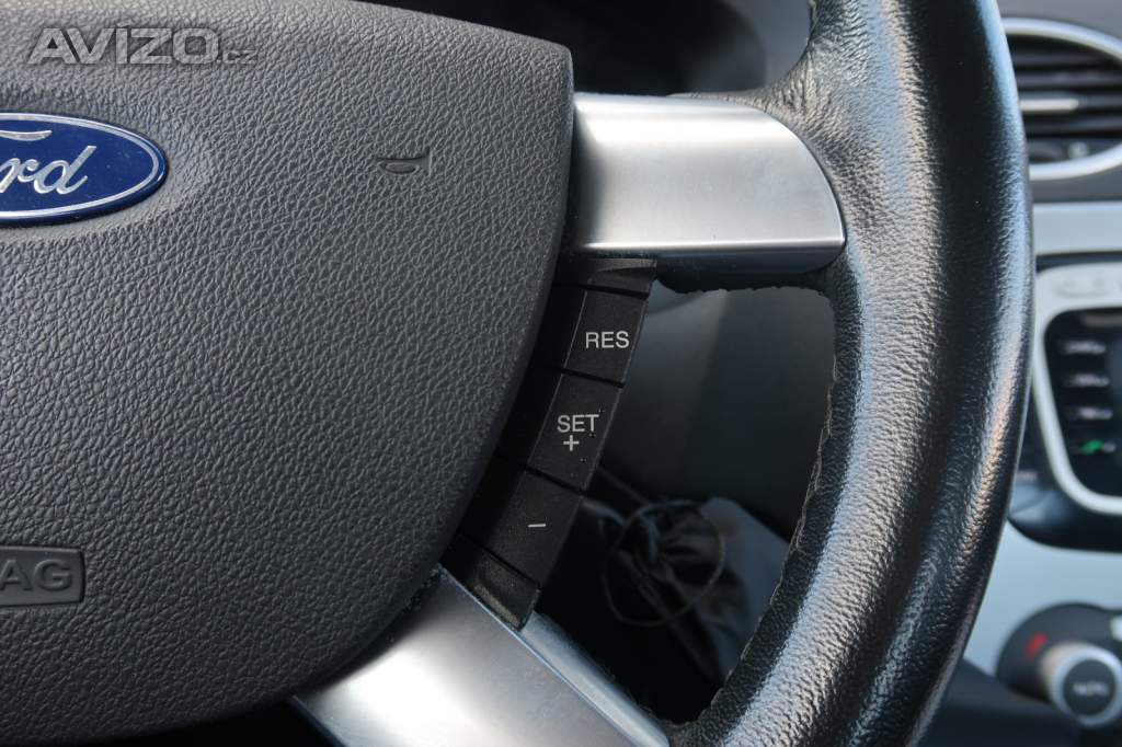 Foto inzerátu Ford Focus 2.0 16V