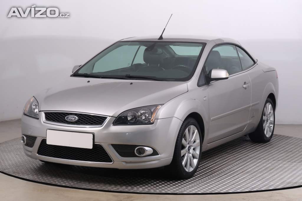 Foto inzerátu Ford Focus 2.0 16V