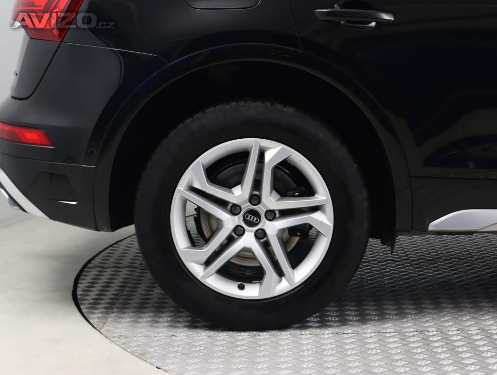 Foto inzerátu Audi Q5 40 TDI