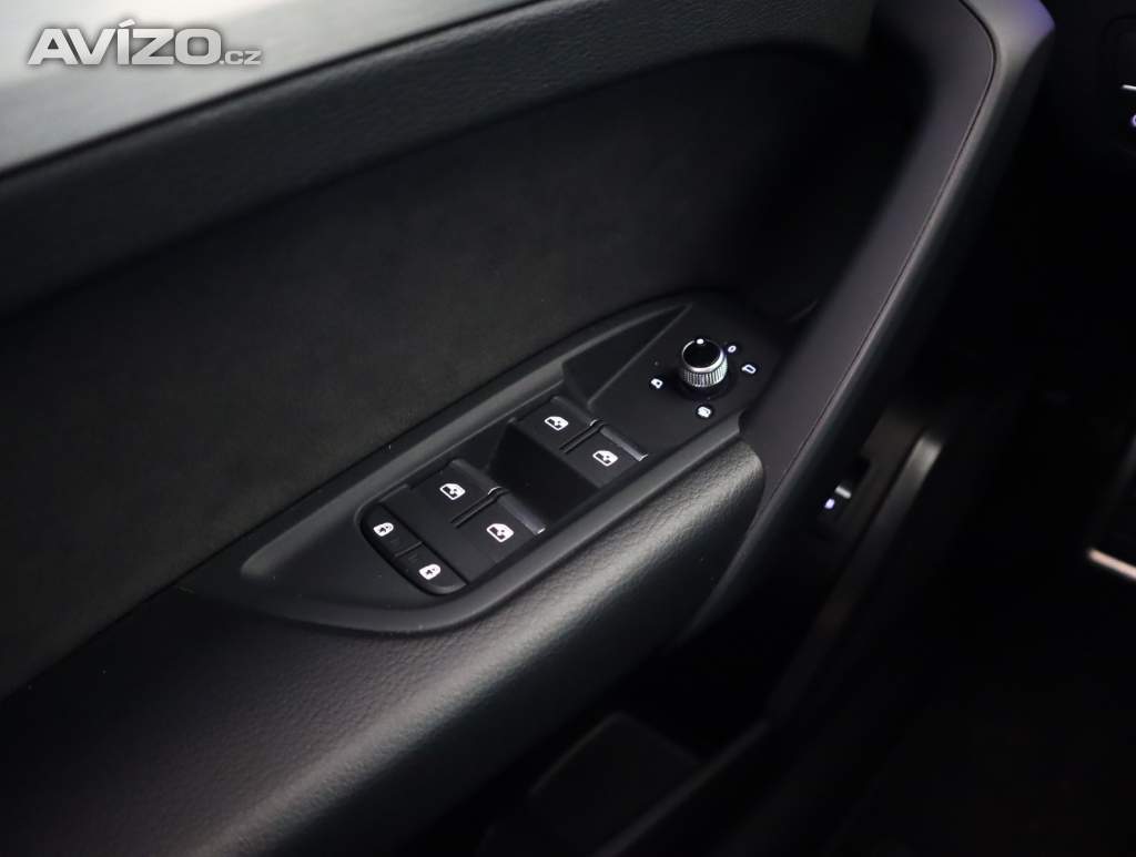 Foto inzerátu Audi Q5 40 TDI