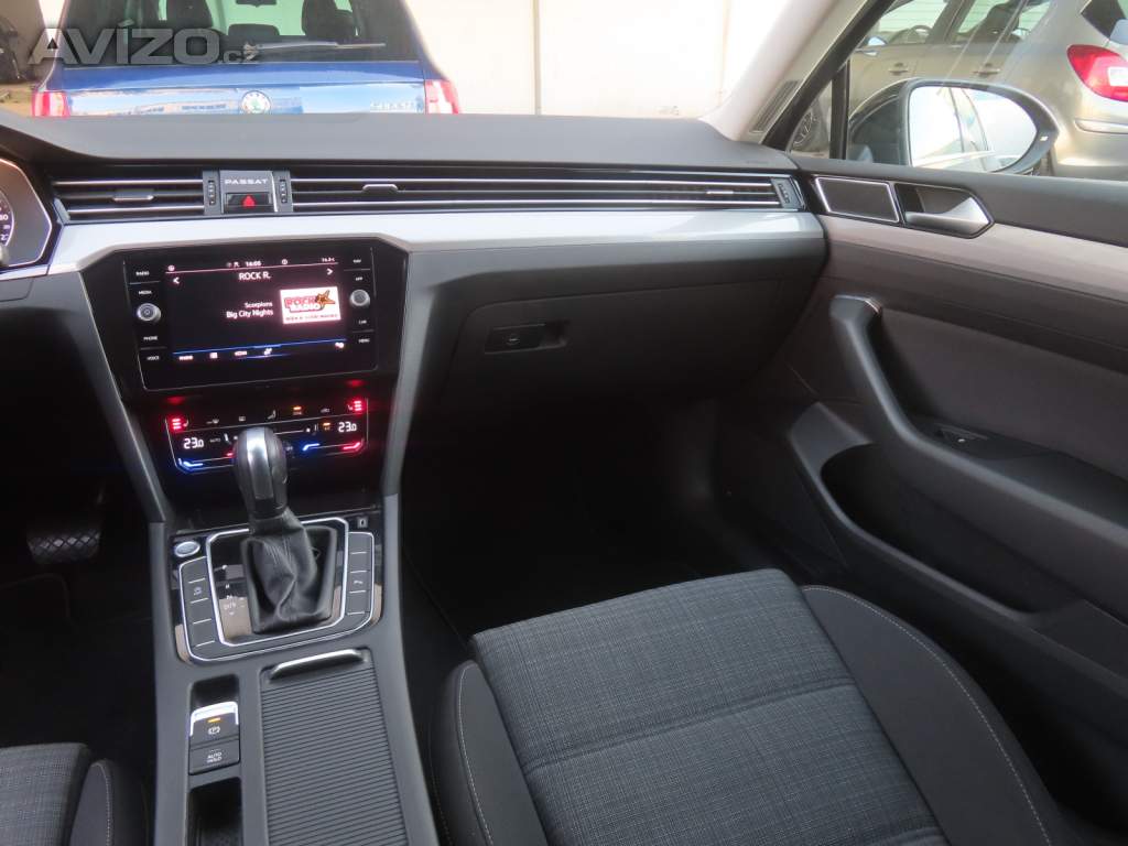 Foto inzerátu Volkswagen Passat 2.0 TDI