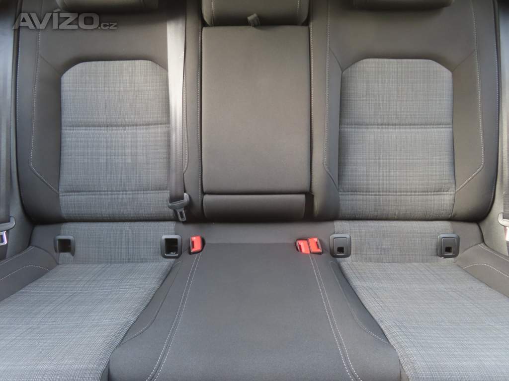 Foto inzerátu Volkswagen Passat 2.0 TDI