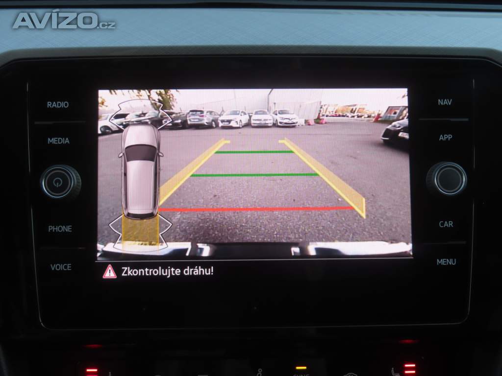 Foto inzerátu Volkswagen Passat 2.0 TDI