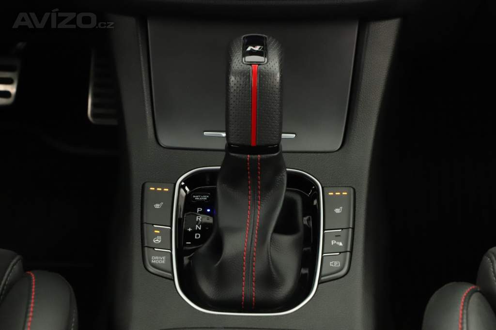 Foto inzerátu Hyundai i30 1.5 T-GDI MHEV