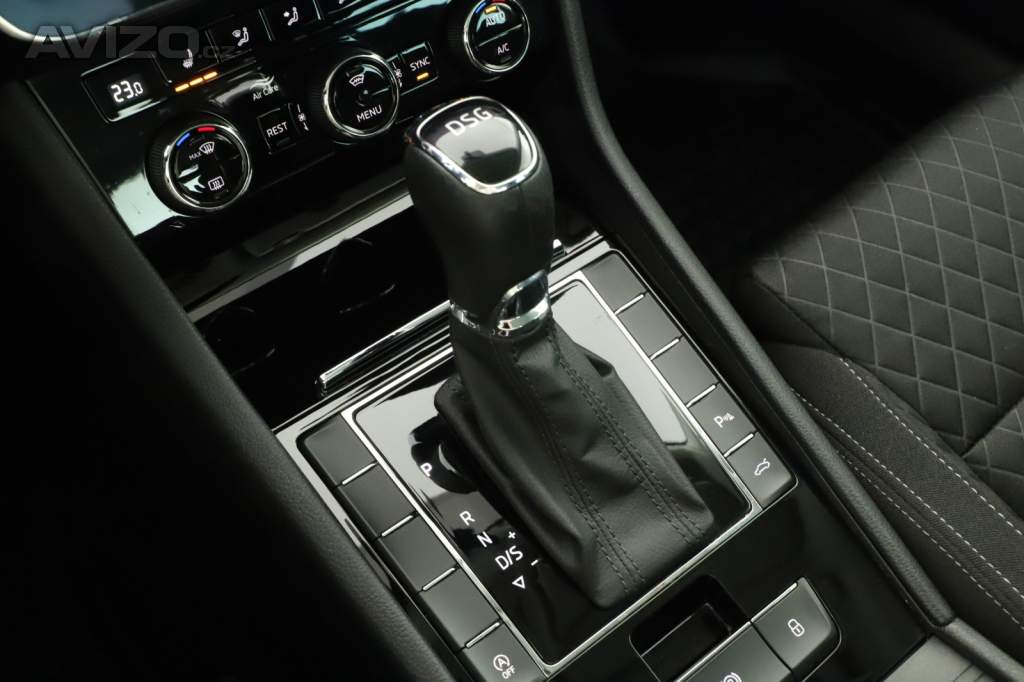 Foto inzerátu Škoda Superb 1.8 TSI