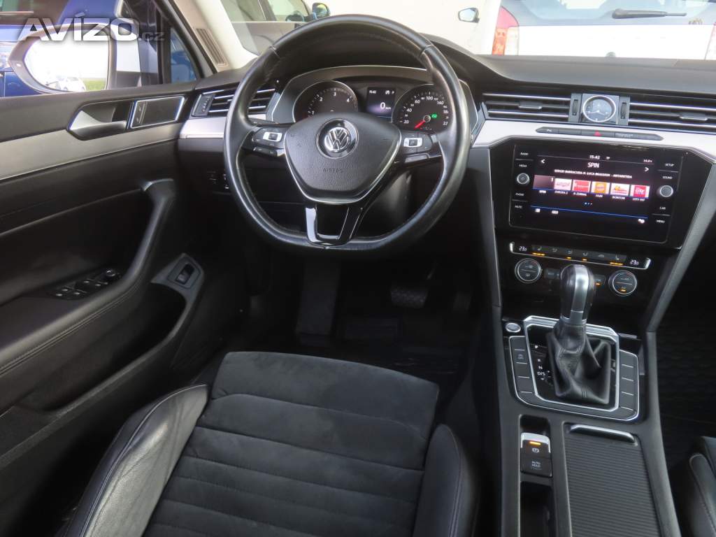 Foto inzerátu Volkswagen Passat 2.0 TDI