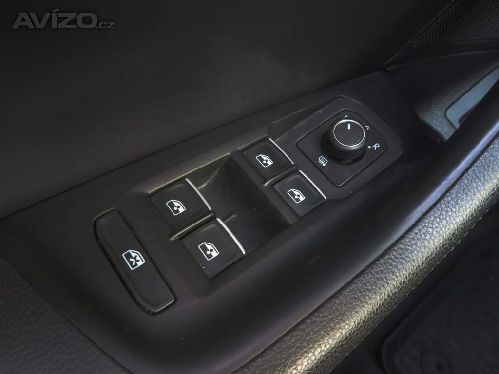 Foto inzerátu Volkswagen Passat 2.0 TDI