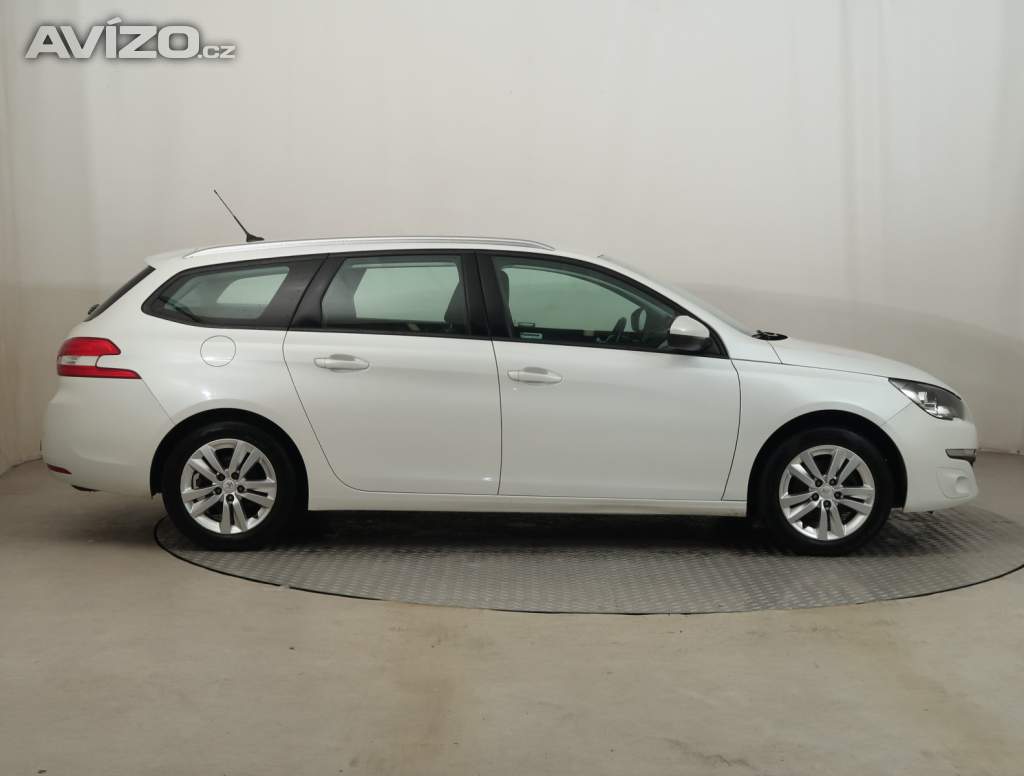 Foto inzerátu Peugeot 308 1.2 PureTech