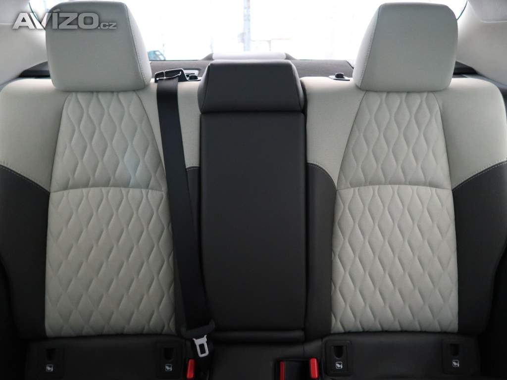 Foto inzerátu Toyota Corolla 1.8 Hybrid