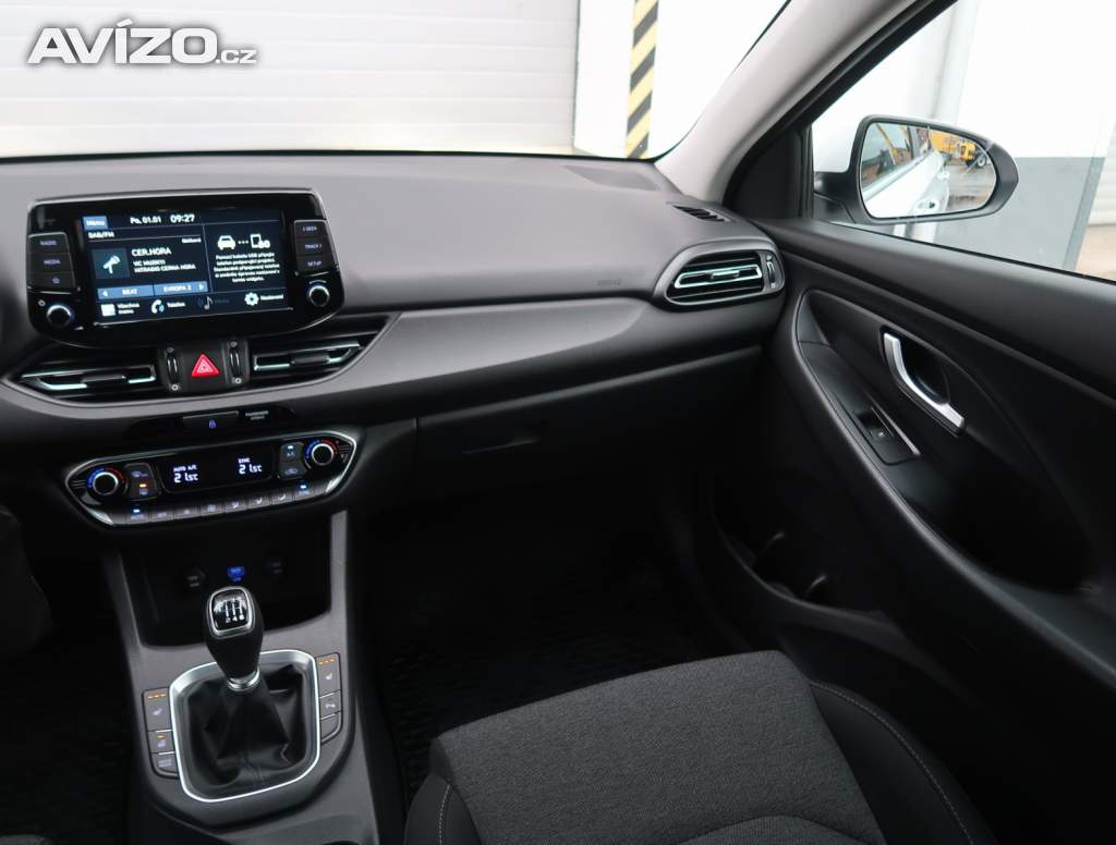 Foto inzerátu Hyundai i30 1.5 T-GDI MHEV