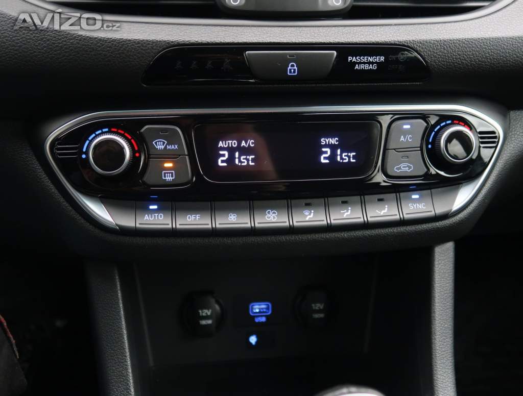 Foto inzerátu Hyundai i30 1.5 T-GDI MHEV