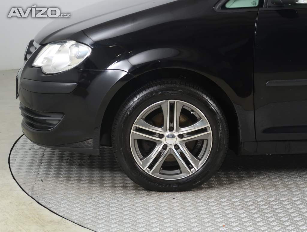 Foto inzerátu Volkswagen Touran 1.9 TDI