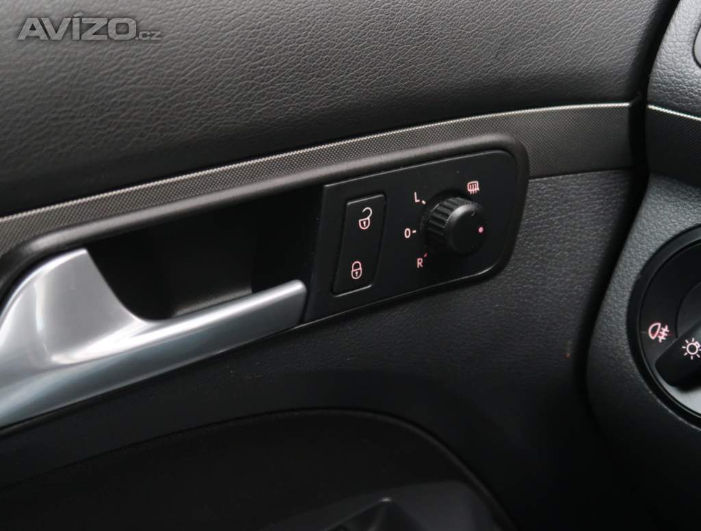 Foto inzerátu Volkswagen Touran 1.9 TDI