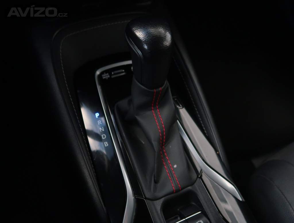 Foto inzerátu Toyota Corolla 1.8 Hybrid