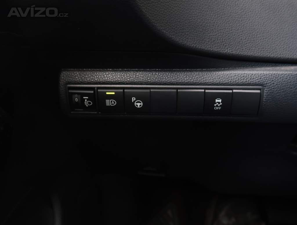 Foto inzerátu Toyota Corolla 1.8 Hybrid